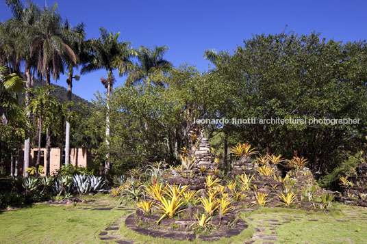 fazenda vargem grande burle marx