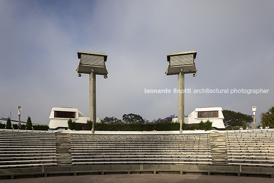 centro cultural miguel Ángel asturias efraín recinos