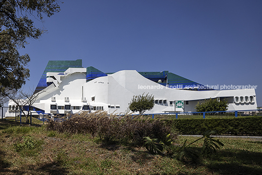 centro cultural miguel Ángel asturias efraín recinos