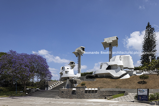 centro cultural miguel Ángel asturias efraín recinos