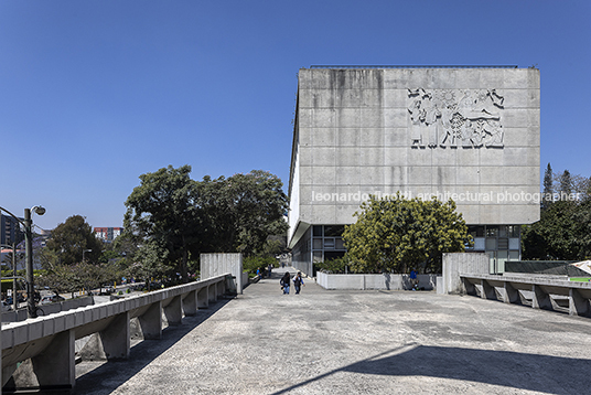 palacio municipal gt pelayo llarena