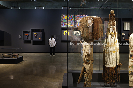 mupotyra: arqueologia amazônica - mube guilherme wisnik