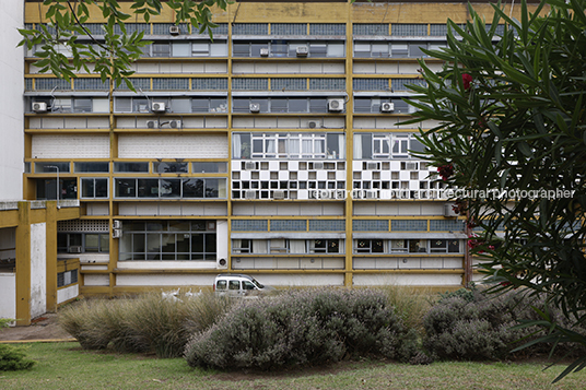 centro civico la pampa clorindo testa